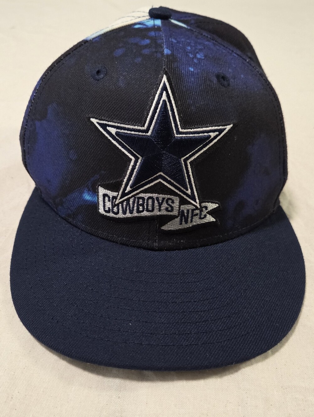 New Era Dallas Cowboys 2022 Sideline Ink 9FIFTY Snapback Hat - Blue/Black Tie Dy